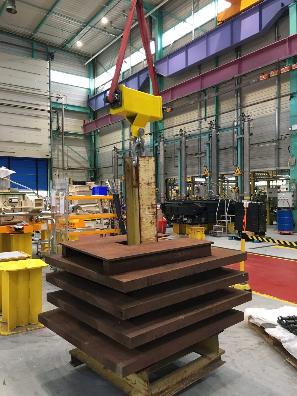 Vérification d'un équipement par un technicien CR Normandie